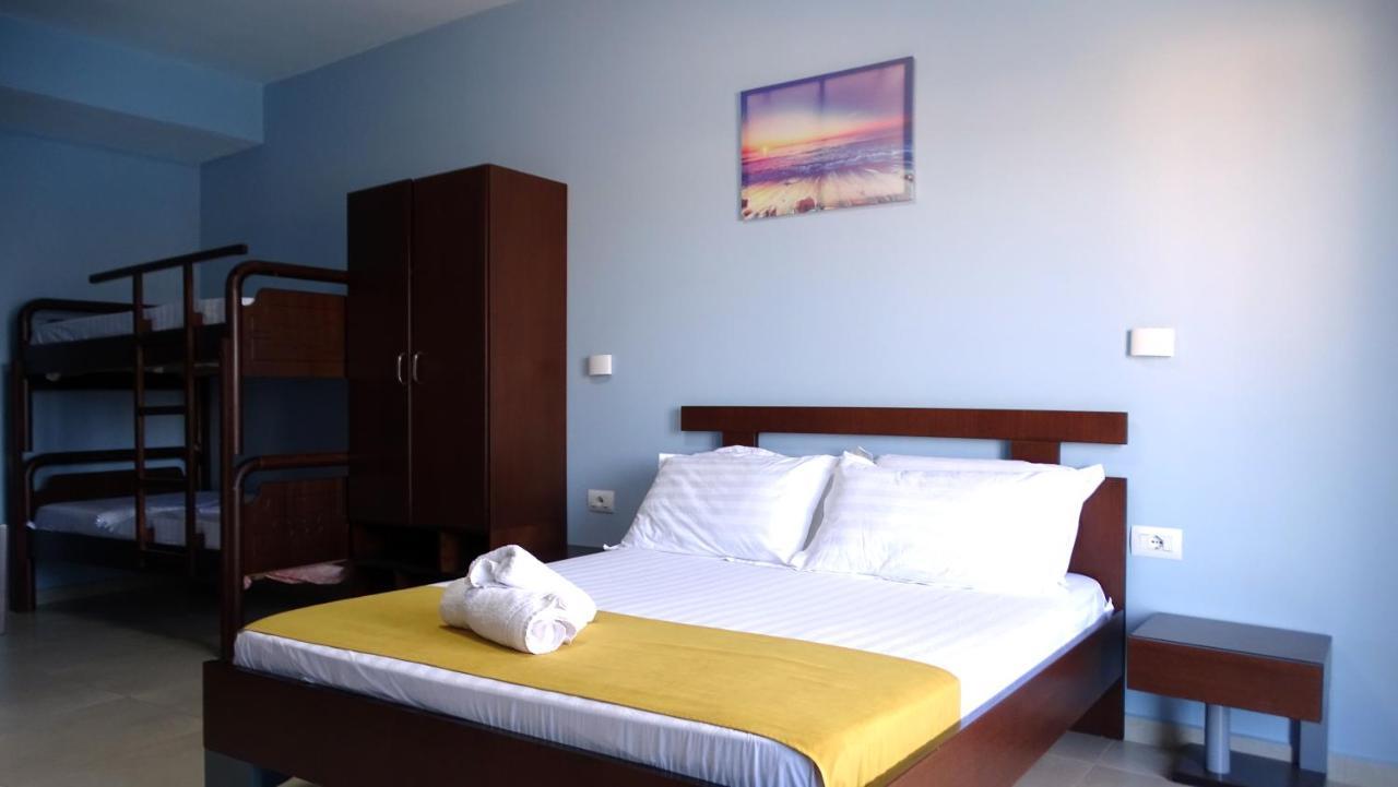 Hotel De Luna Ксамил Екстериор снимка